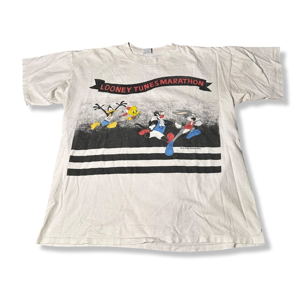 Looney Tunes Marathon Shirt Men XL White Excellent 1994 Vintage Bugs Bunny Tee